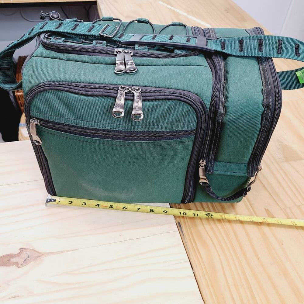Insulated Picnic Duffle for 2, 'PICNIC TIME' Hunter Green, PRE-OWNED
